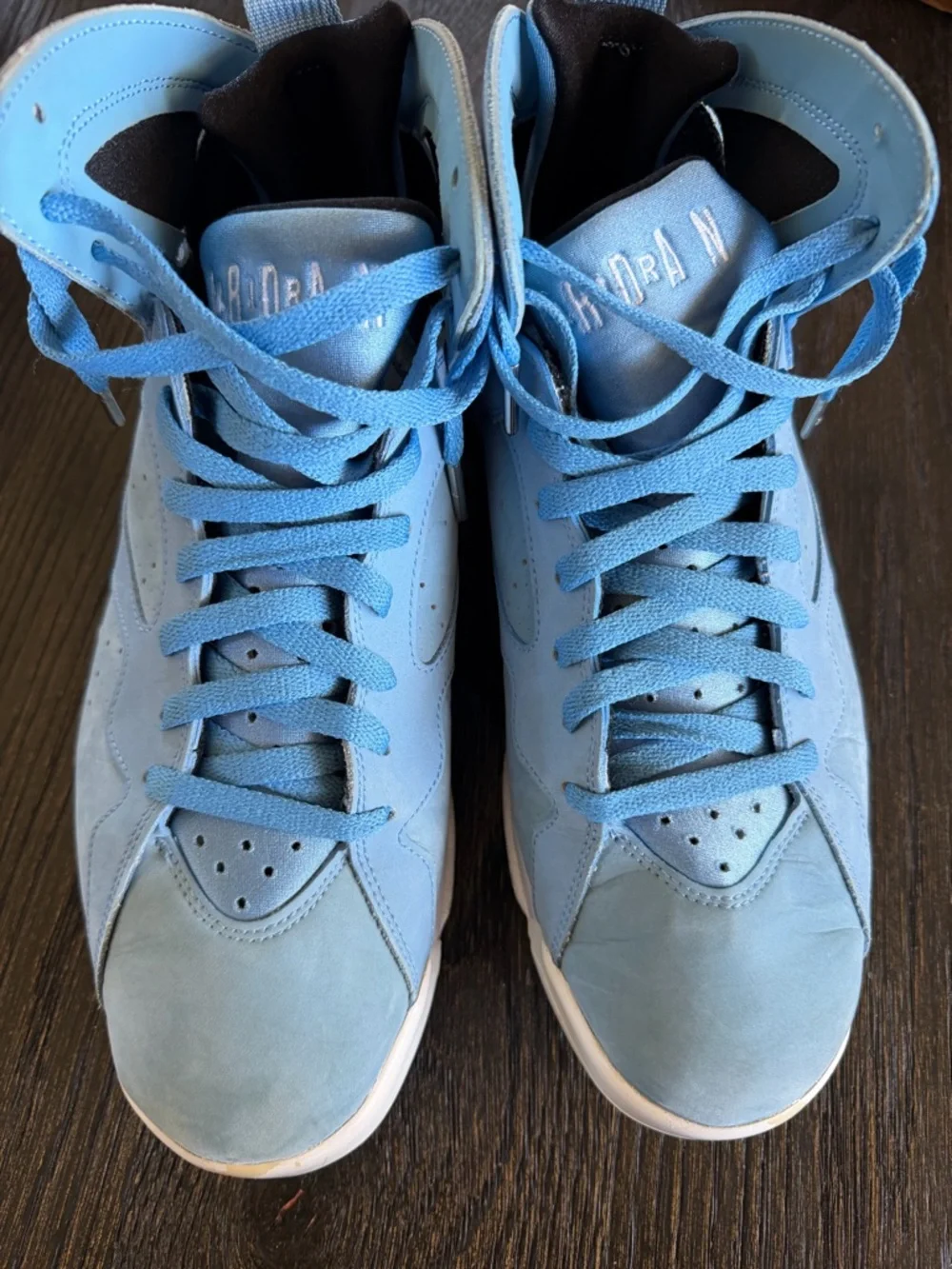 Jordan 7 Retro High Pantone Blue White OG men’s size 11